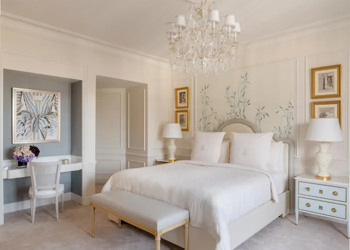 Hotel Am Four Seasons George V Paris